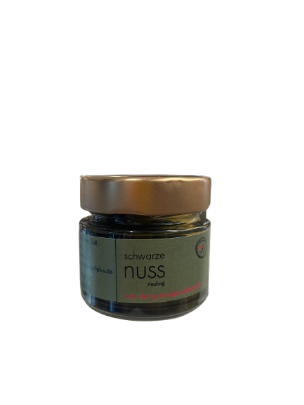 Pfälzer Schwarze Nüsse in Riesling